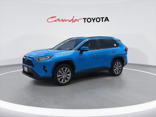 2020 Toyota RAV4 XLE Premium