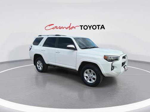 2024 Toyota 4Runner SR5