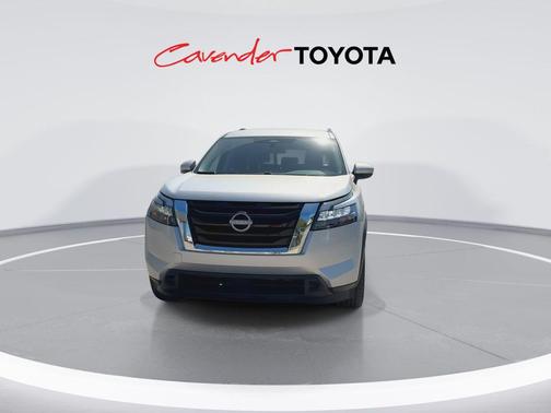 Brilliant Silver Metallic 2025 Nissan Pathfinder SV FWD