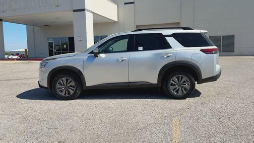 2025 Nissan Pathfinder SV FWD