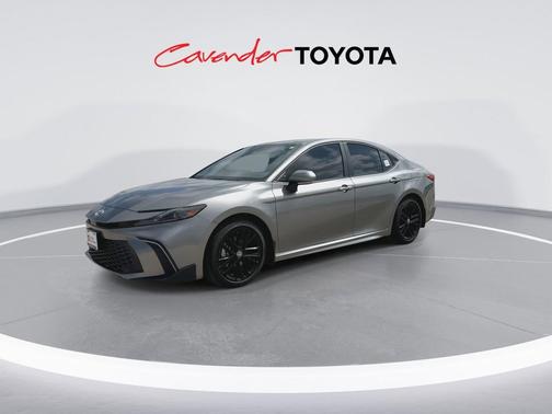 Heavy Metal 2025 Toyota Camry SE