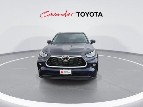 2026 Toyota Highlander Hybrid XLE