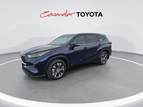 2026 Toyota Highlander Hybrid XLE