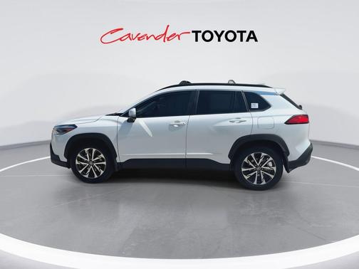 2024 Toyota Corolla Cross XLE