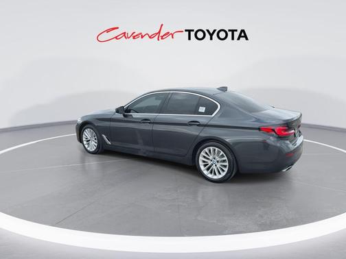 Dark Graphite Metallic 2023 BMW 530 i xDrive