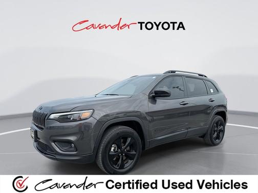 Granite Crystal Metallic Clearcoat 2023 Jeep Cherokee Altitude