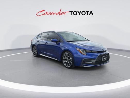 Blue Crush Metallic 2022 Toyota Corolla SE
