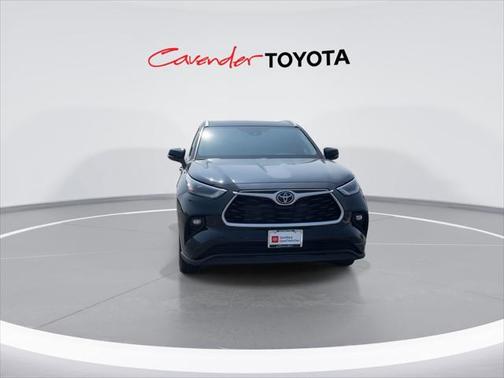 2025 Toyota Highlander Hybrid XLE