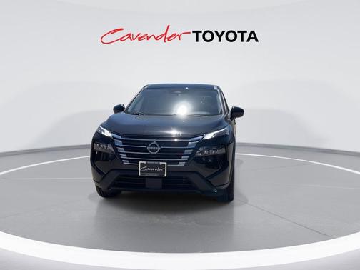 Super Black 2025 Nissan Rogue SV