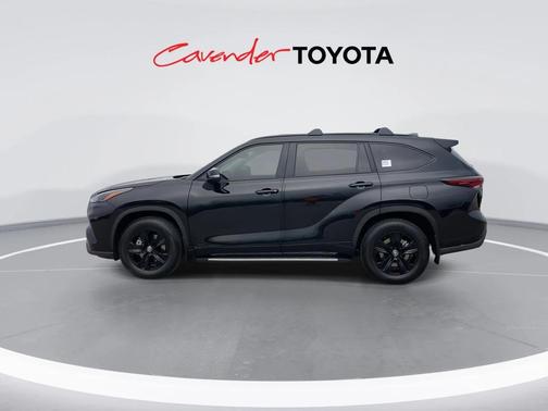 2024 Toyota Highlander Hybrid XLE