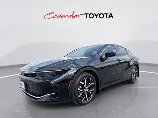 Black 2024 Toyota Crown Limited