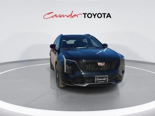 2024 Cadillac XT4 Sport