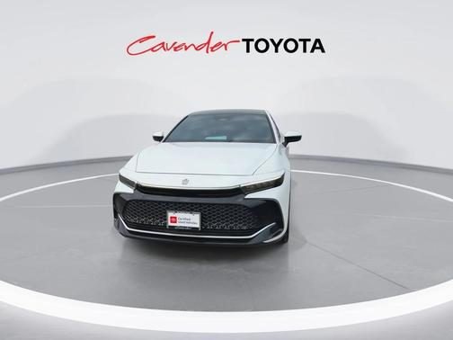 2025 Toyota Crown Platinum