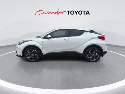Wind Chill Pearl 2022 Toyota C-HR Limited