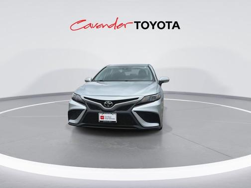 Celestial Silver Metallic 2024 Toyota Camry SE