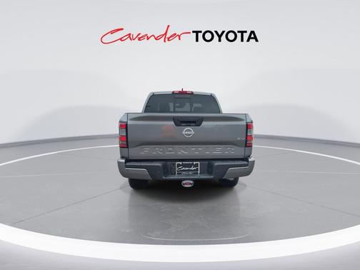 Gun Metallic 2024 Nissan Frontier SV