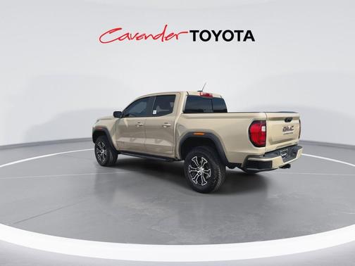 Desert Sand Metallic 2024 GMC Canyon AT4