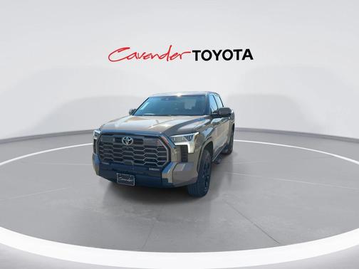 2026 Toyota Tundra Hybrid Platinum