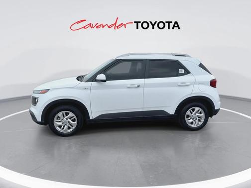 2020 Hyundai VENUE SEL