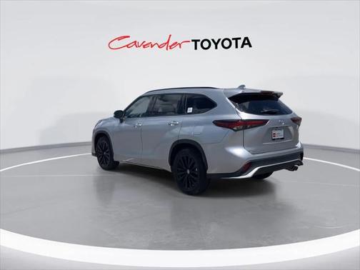 2024 Toyota Highlander XSE