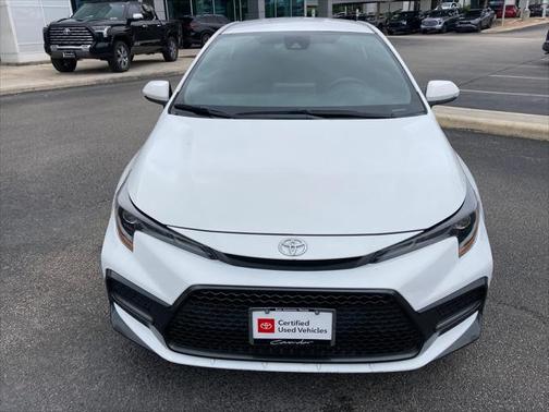 Super White 2020 Toyota Corolla SE