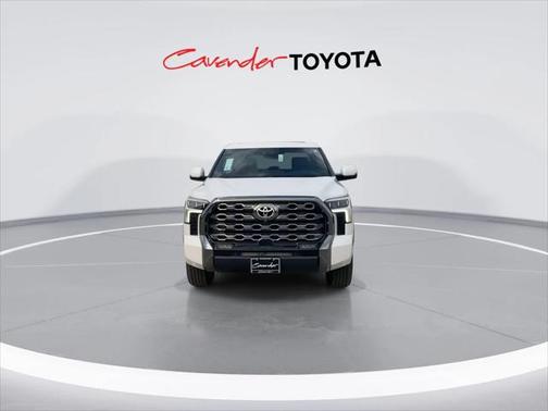 2025 Toyota Tundra Hybrid Platinum