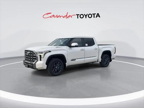2025 Toyota Tundra Hybrid Platinum