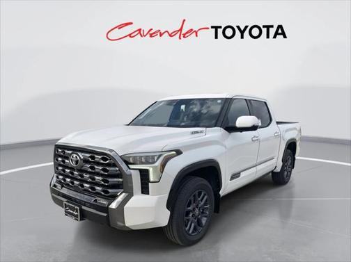 2025 Toyota Tundra Hybrid Platinum