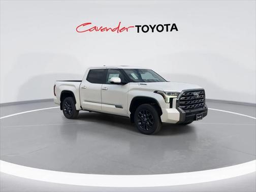 2025 Toyota Tundra Hybrid Platinum