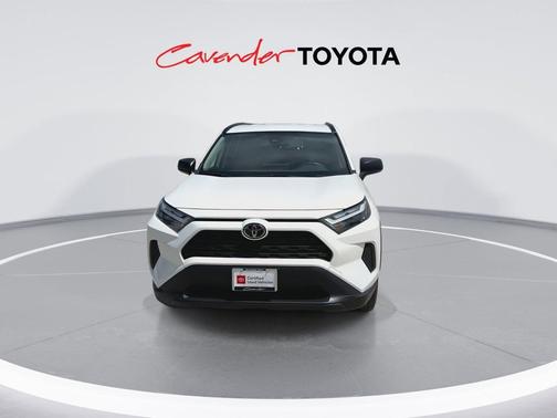Ice 2025 Toyota RAV4 Hybrid LE