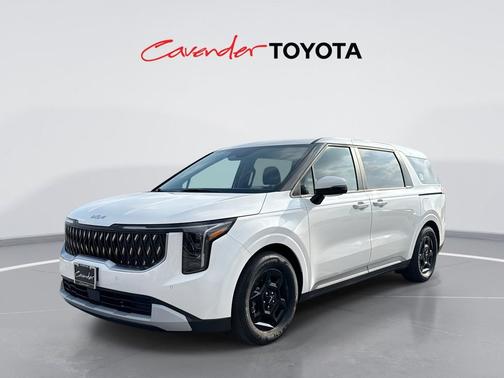 Snow White Pearl 2026 Kia Carnival LXS