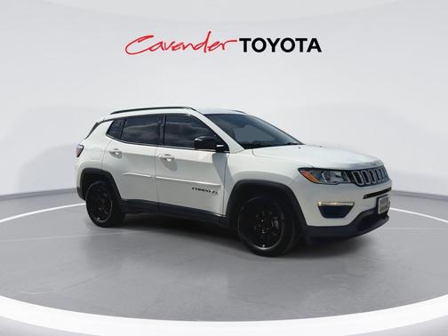 White Clearcoat 2018 Jeep Compass Sport