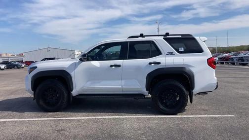 2025 Toyota 4Runner TRD Off Road