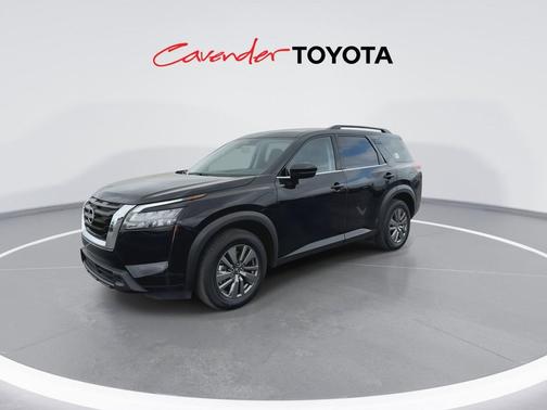 Super Black 2025 Nissan Pathfinder SV FWD