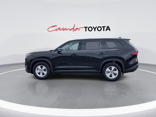 2025 Toyota Highlander LE