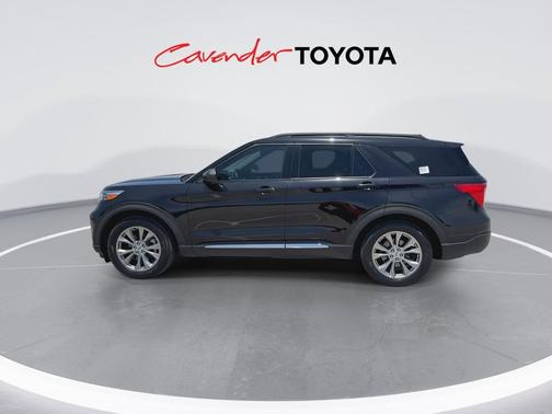 Agate Black Metallic 2023 Ford Explorer XLT
