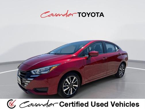 Scarlet Ember Tintcoat 2025 Nissan Versa 1.6 SV