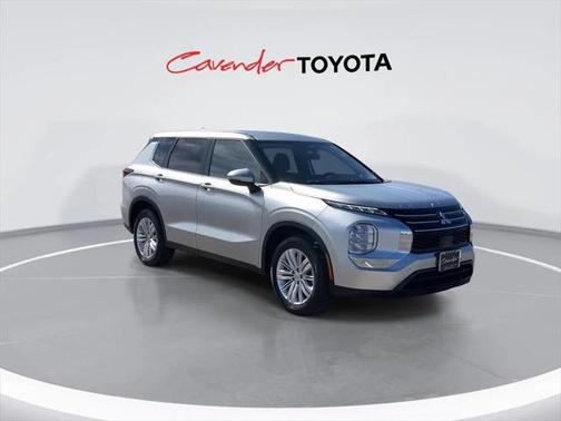 2024 Mitsubishi Outlander ES 2.5 2WD
