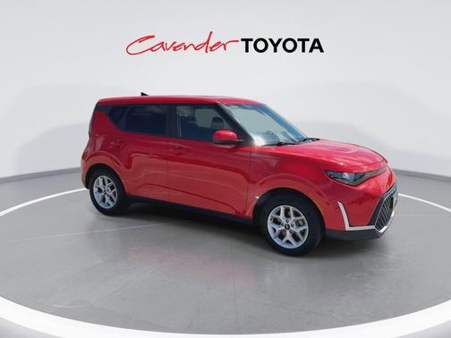Inferno Red 2025 Kia Soul LX