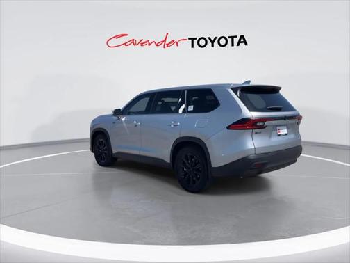 2025 Toyota Highlander LE
