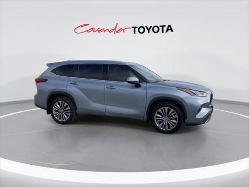 2020 Toyota Highlander Platinum