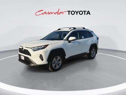 2025 Toyota RAV4 Hybrid LE