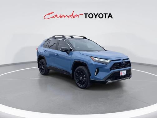 2024 Toyota RAV4 Hybrid SE