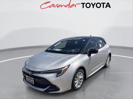 2025 Toyota Corolla Hatchback SE