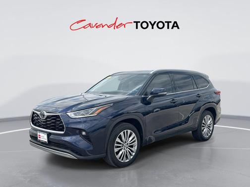 2023 Toyota Highlander Platinum