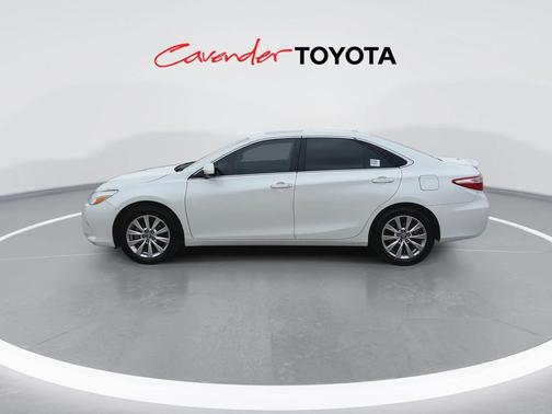 2017 Toyota Camry XLE