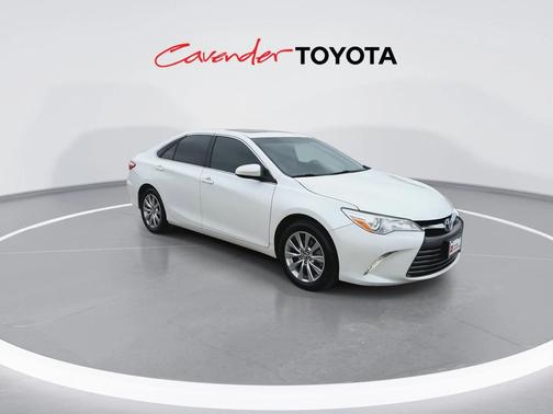 2017 Toyota Camry XLE