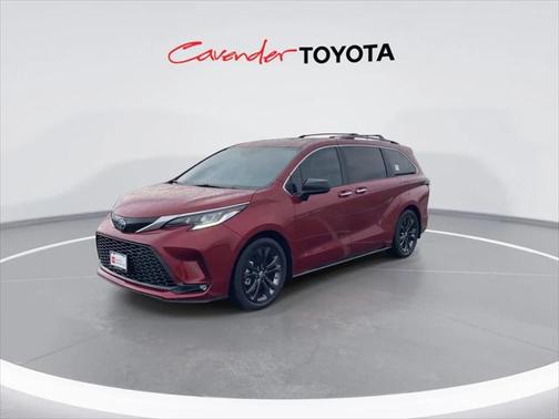 2024 Toyota Sienna XSE 7 Passenger
