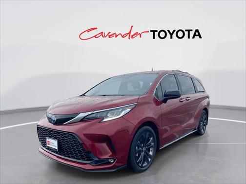 2024 Toyota Sienna XSE 7 Passenger
