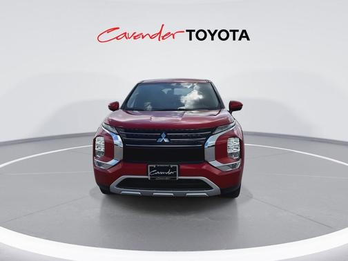Red Diamond 2024 Mitsubishi Outlander SE